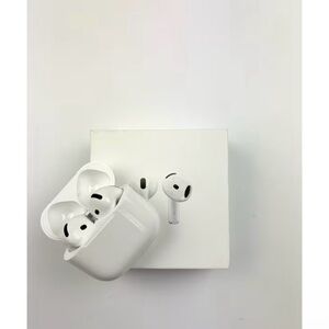 Apple White Wireless Earbuds with Charging Case